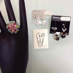 イミテーション アクセサリーセットのサムネイル