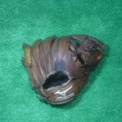 ミズノグローバルエリートグローブのサムネイル