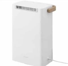 【専用】除湿機 白のサムネイル