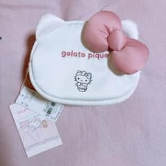 値下】GELATO PIQUE ハローキティ ポーチ - メルカリ