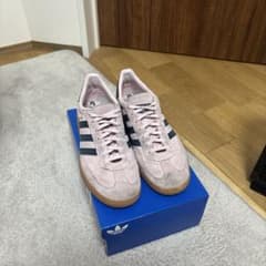 adidas ピンクspezial 27センチのサムネイル