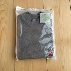 ユニクロ　リブハイネックTシャツ　80cmのサムネイル