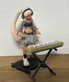 peach riot フィギュアのサムネイル