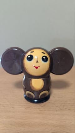 ロシア購入品 チェブラーシカ マトリョーシカ 茶 9cm 木製 置物のサムネイル