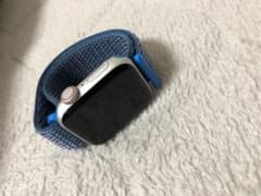【おまけ付き】Apple Watch SE 40mm 本体 シルバーのサムネイル