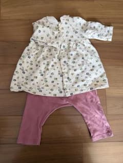 花柄ワンピースとピンクレギンスセットのサムネイル