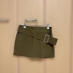musubore カーキ ミニスカート ベルト付きのサムネイル
