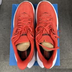 HOKA ONE ONE CARBON X ランニングシューズのサムネイル