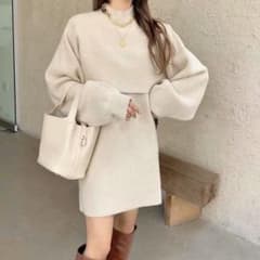 訳あり品! 新品 * 人気商品! ニットワンピース セットアップ 2点セットのサムネイル