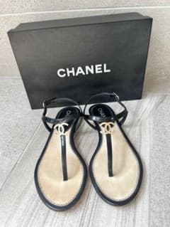 希少　CHANEL ココマーク Tストラップ サンダルのサムネイル