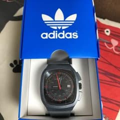Adidas 腕時計 送料無料のサムネイル