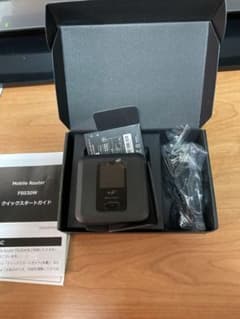 富士ソフト +F FS030W SIMフリーモバイルルーター FS030WMB…のサムネイル