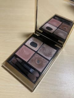 こじこじ様専用⭐︎SUQQU　スック　シグニチャーカラーアイズ　０１　瑞花のサムネイル