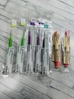 無印良品のボールペン・蛍光ペンのリフィルセットのサムネイル