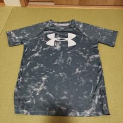 アンダーアーマーＴシャツ　YXLサイズ(160)のサムネイル