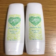 【新品未使用】LCラブコスメ✨シナヤカウォッシュ 2本セットのサムネイル