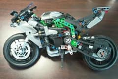 LEGO TECHNIC Kawasaki Ninja H2R バイクのサムネイル