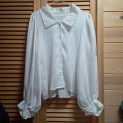 ホワイトプリーツシャツ 長袖のサムネイル