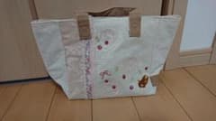 美品 保冷バッグ  リラックマのサムネイル