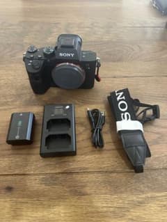ソニー SONY α7 III ボディ [ILCE-7M3]のサムネイル