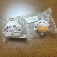 ちいかわ くら寿司 モモンガ ハチワレ　キーホルダーのサムネイル