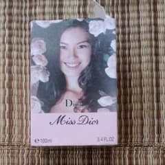 Dior Miss Dior Cherie 100mlのサムネイル