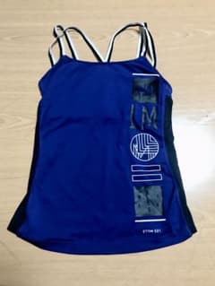 ★Reebok リーボック  レスミルズ   ヨガ　タンクトップ ★のサムネイル