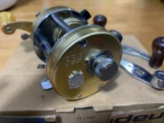 アブアンバサダー2500Cゴールド　ハネダクラフトパワハン アブアンバサダー2500Cゴールド ハネダクラフトパワハン - メルカリ