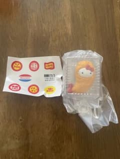 ガチャガチャ　エビフライ　キティのサムネイル