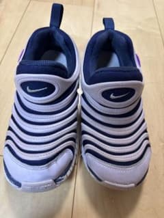 NIKE DYNAMO FREE キッズ スニーカー ネイビー19cmのサムネイル