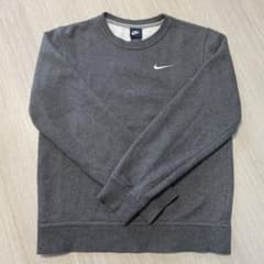 nike トレーナーのサムネイル