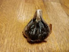 自然栽培黒にんにく 500g ホワイト六片のサムネイル