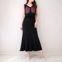 ⭐︎グレースコンチネンタル⭐︎ ノースリーブ　ロング　ワンピース　総柄　36 グレースコンチネンタル ノースリーブ ワンピース 刺繍 春夏 ロング