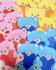 壁面飾り　くま　ハート　ホワイトデー　折り紙　ハンドメイド　かわいい　動物　保育のサムネイル