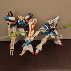 HG ウイングガンダムシリーズガンプラ 完成品 2体セットのサムネイル