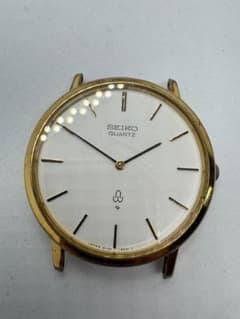 SEIKO QUARTZ シャリオ腕時計 本体 ゴールドカラー W139 - メルカリ
