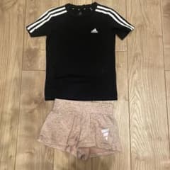 adidas Tシャツとショートパンツセット 130cmのサムネイル