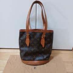 LOUIS VUITTON モノグラム バケットPM (型番M42238)のサムネイル