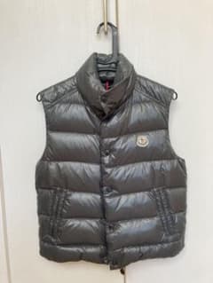 MONCLER モンクレール ダウンベストのサムネイル