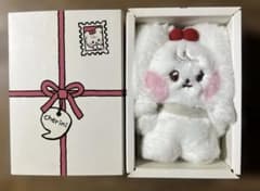 IVE MINIVE CHERRY（ウォニョン）ぬいぐるみ マスコット - メルカリ