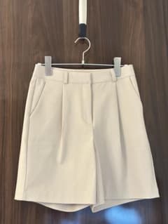 flower ショートパンツ ベージュのサムネイル