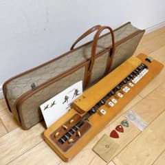 ☆動作品☆SUZUKI スズキ 弁慶 電気大正琴 ケース 説明書 ピック付き