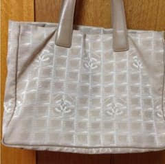 ママちゃん様専用 シャネルニュートラベルラインのサムネイル