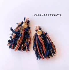 no.469 タッセル ピアス イヤリングのサムネイル
