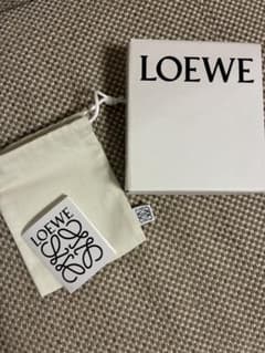 LOEWE 空箱 保存袋 セットのサムネイル