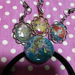 RハートR様  UVレジン プリンセス ストラップ& ヘアゴムのサムネイル