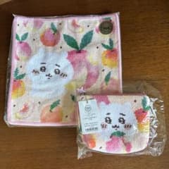 【新品・未開封】ちいかわ フェイラー 2点セット（ポーチ小・ハンカチ） 新品・未開封】ちいかわ フェイラー 2点セット（ポーチ小・ハンカチ
