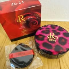 ✳︎新品未使用✳︎REVI  レフィル　陶肌ファンデーション 21のサムネイル