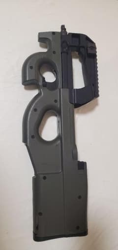 P90　電動ガンのサムネイル
