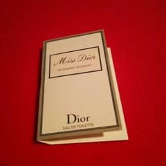 MissDiorの新商品サンプルのサムネイル